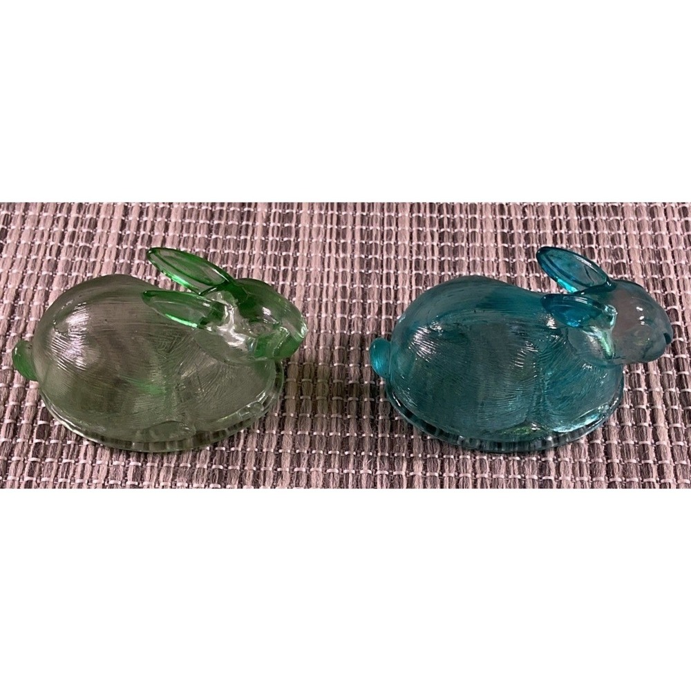 Vtg Glass Bunny Rabbit Top No Nest Green Blue 4.5" Trinket/Candy Box Top Only